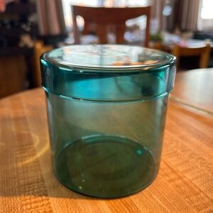 Anthropologie delicate beautiful Green 💚🪀glass container